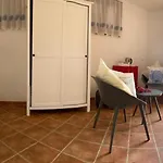 Vacanze Rosita Сан-Теодоро