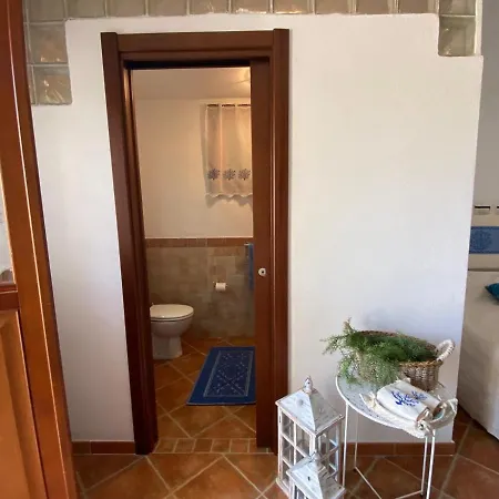 בית נופש Vacanze Rosita סאן תאודורו